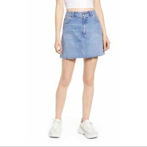 NWT Topshop Frayed Hem Denim Mini‎ Skirt